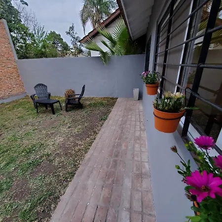 Casa Azcuenaga - Parque - Zona Comercial - Aerop 15 Min Monte Grande Exterior photo