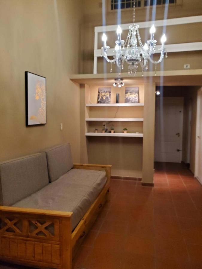 Casa Azcuenaga - Parque - Zona Comercial - Aerop 15 Min * Monte Grande